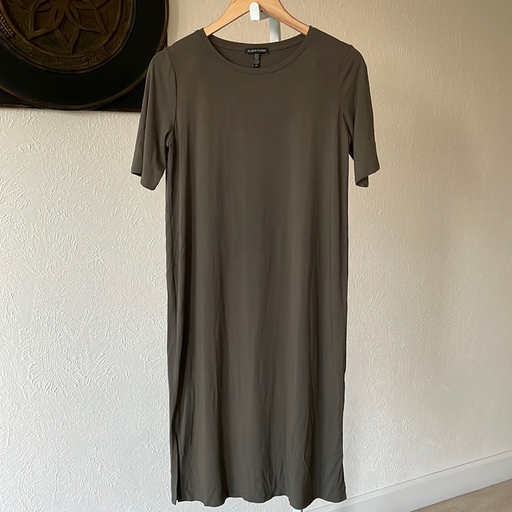 Eileen Fisher pretty green comfy jersey tshirt dress